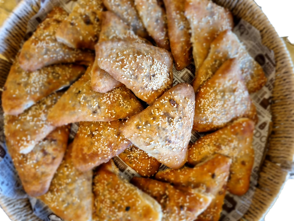 מאפה סמבוסה אישי ממולא בשר